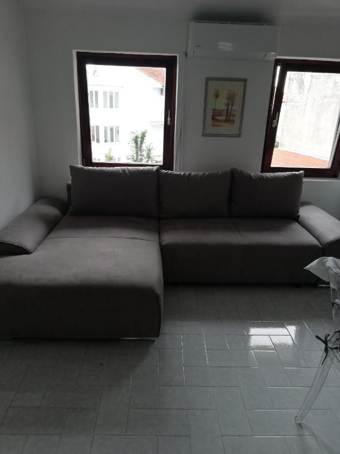 Apartmani Bono Primošten Esterno foto
