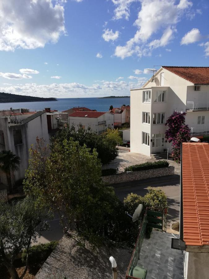 Apartmani Bono Primošten Esterno foto