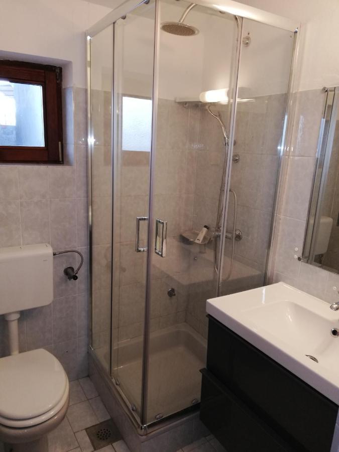 Apartmani Bono Primošten Esterno foto